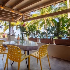 Casa Palmar Penthouse-  The Best 1 BR Penthouse in Sayulita, Beachfront Suite