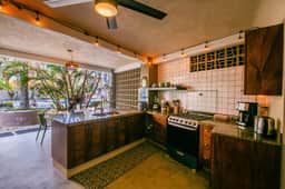 Tocayo Playa, 1bd · Centrally Located, Beachfront Property that sleeps 4 - Image 4