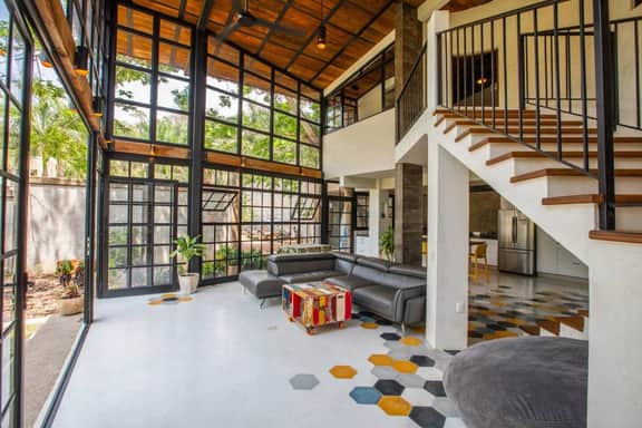 One Of A Kind Beautiful Home 5-minutes From Town - Image 2