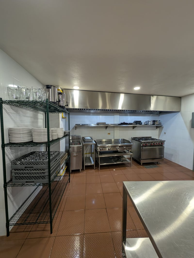 Commercial kitchen range and equipment