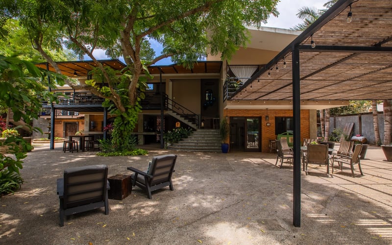 Estate courtyard daytime