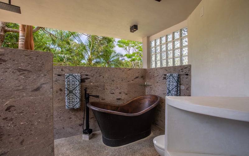 Casona Nido bathroom